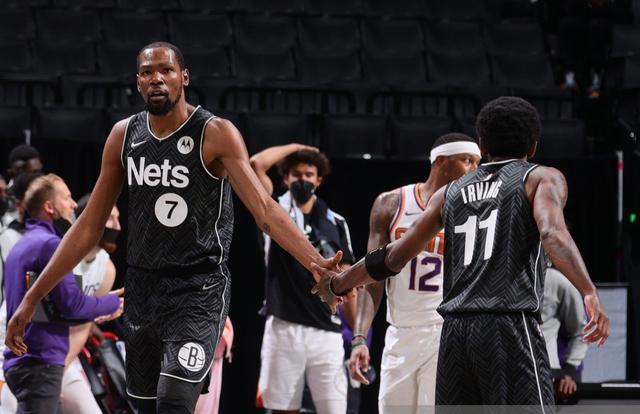  杜兰特关键罚球太阳末节发力战胜快船